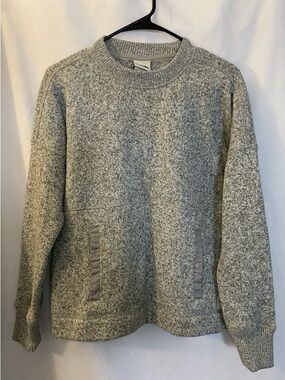 The North Face Heather Gray Crewneck Pullover Sweater